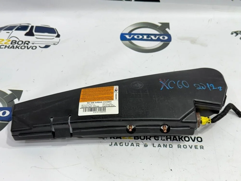 Правая подушка безопасности сиденья Volvo XC60 P3 XC60 I (2008—2013)