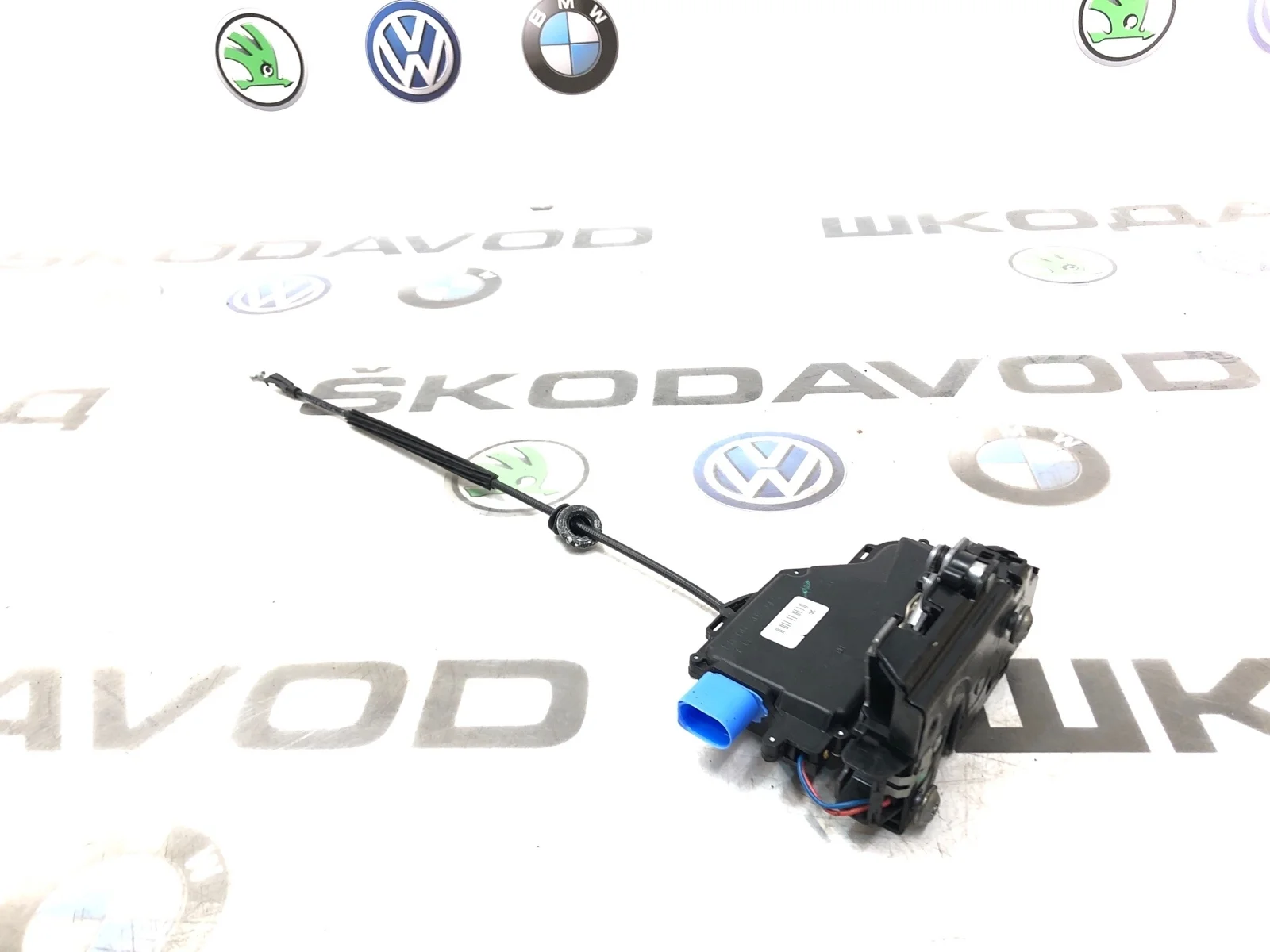 Замок двери Skoda Octavia 2012 7L0839015D A5 (1Z) 1.4 CAXA, задний левый