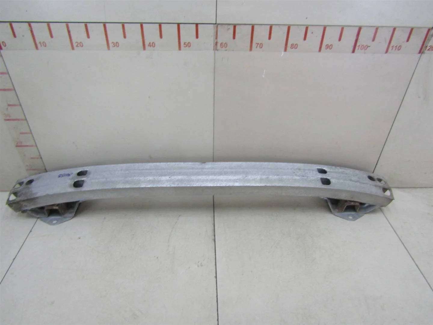 Усилитель заднего бампера Toyota Avensis II 2003-2008  [5217105010]  1.8 16V 1ZZFE в Вологде