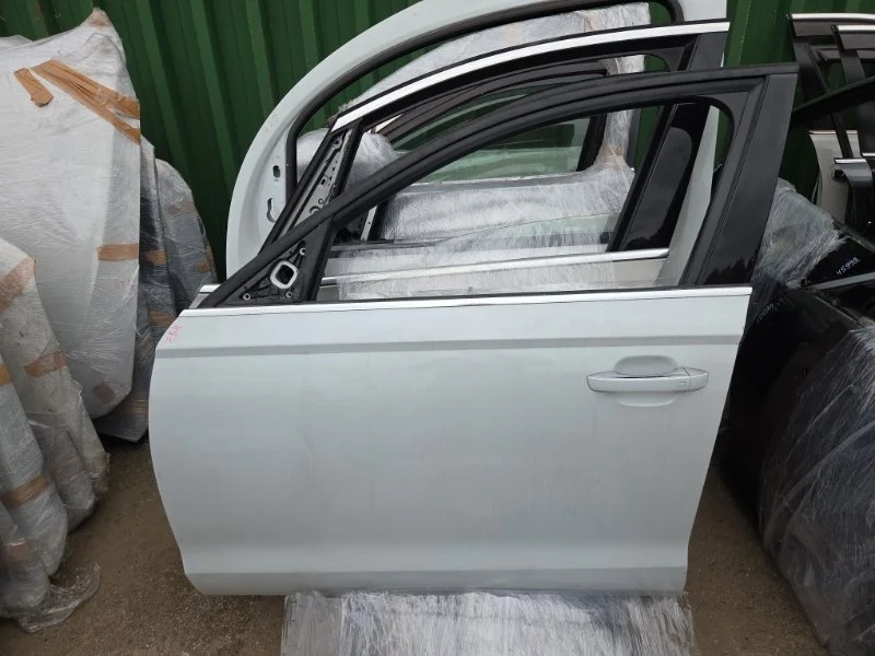 Дверь Audi A6 Allroad 2013 4G0831051 C7, передняя левая