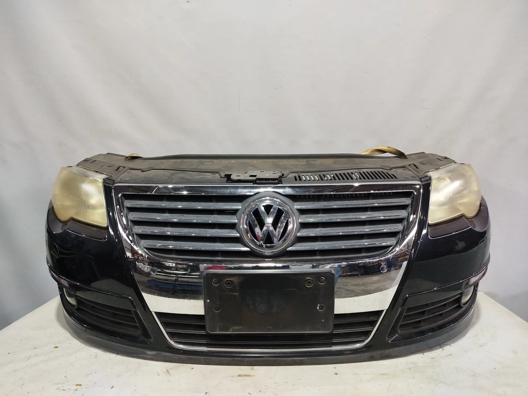 NOSECUT VOLKSWAGEN PASSAT 3C2 3C5 B6 3C0807217E черный, LC9X S3815