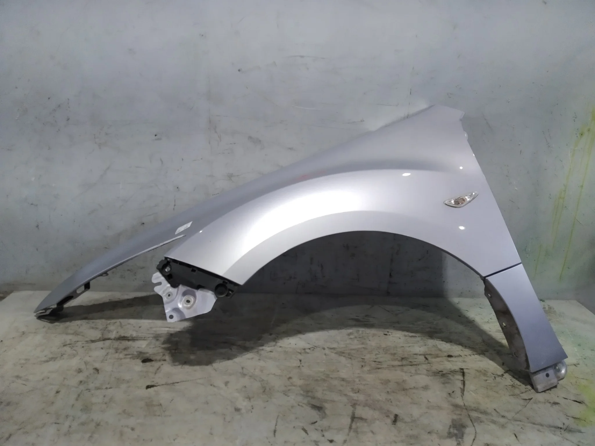 КРЫЛО MAZDA ATENZA MAZDA6 GH GH5AP GH5AS GH5AW GH5FP GH5FS GH5FW GHEFP GHEFS GHEFW GS1D52210C ПЕРЕДНЕЕ ЛЕВОЕ серебро, 36L S3889