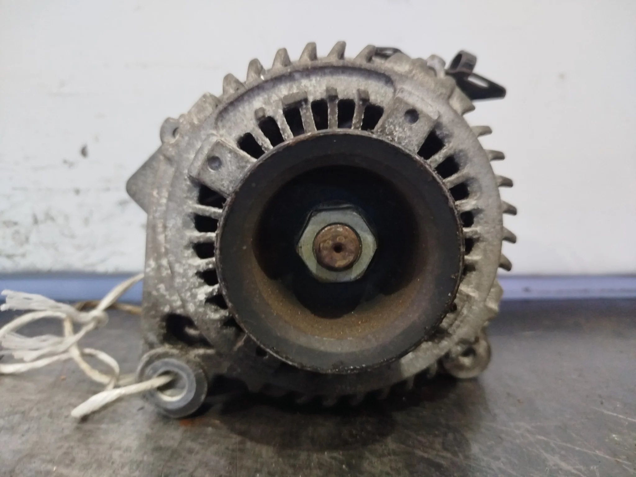 ГЕНЕРАТОР TOYOTA 1AZ-FSE 2AZ-FE IPSUM NOAH VOXY ACM21W ACM26W AZR60G AZR65G 2706028160 КВАДРАТНАЯ ФИШКА 4 КОНТАКТА 120A D766