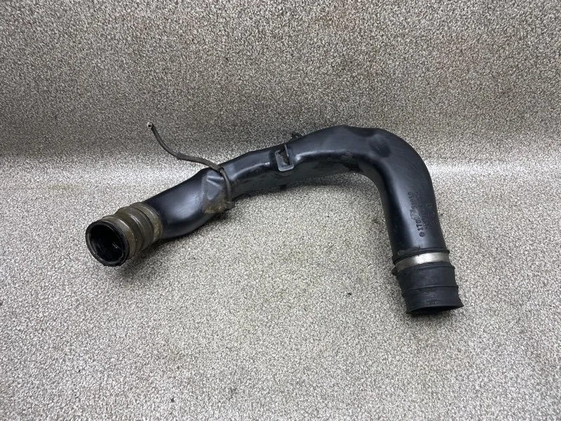 Патрубок интеркулера Toyota Land Cruiser 2008 1789051010 J200 1VDF 4.5 AT