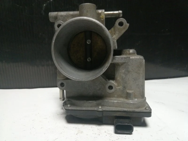 Дроссельная заслонка Mazda 6 2003-2009 L3R413640 GG