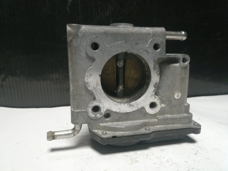 Дроссельная заслонка Mazda 3 2008-2013 Z67713640 BL 1.6