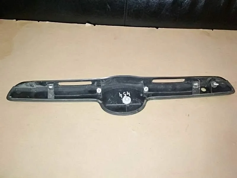 Б.у. накладка на крышку багажника TOYOTA CAMRY V40 GSV40 TOYOTA CAMRY V40 GSV40