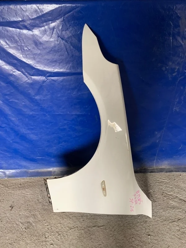 Крыло Bmw 5 41357111429 Е60, переднее левое