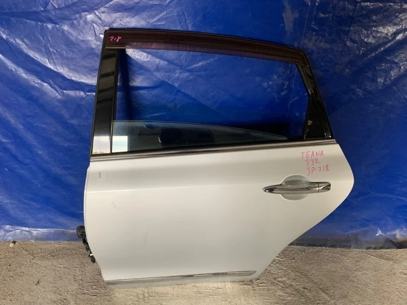Дверь Nissan Teana H210AJN2MA J32, задняя левая