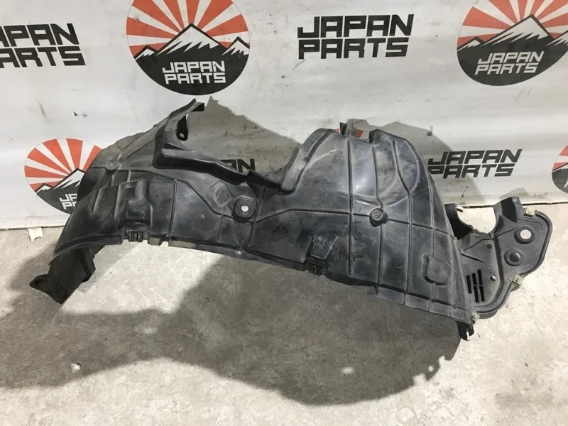 Подкрылок Nissan X-Trail 63842JG00A T31, правый