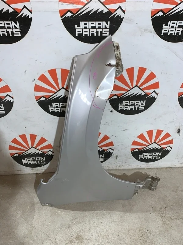 Крыло Suzuki Grand Vitara 5761065J10 JT, переднее правое