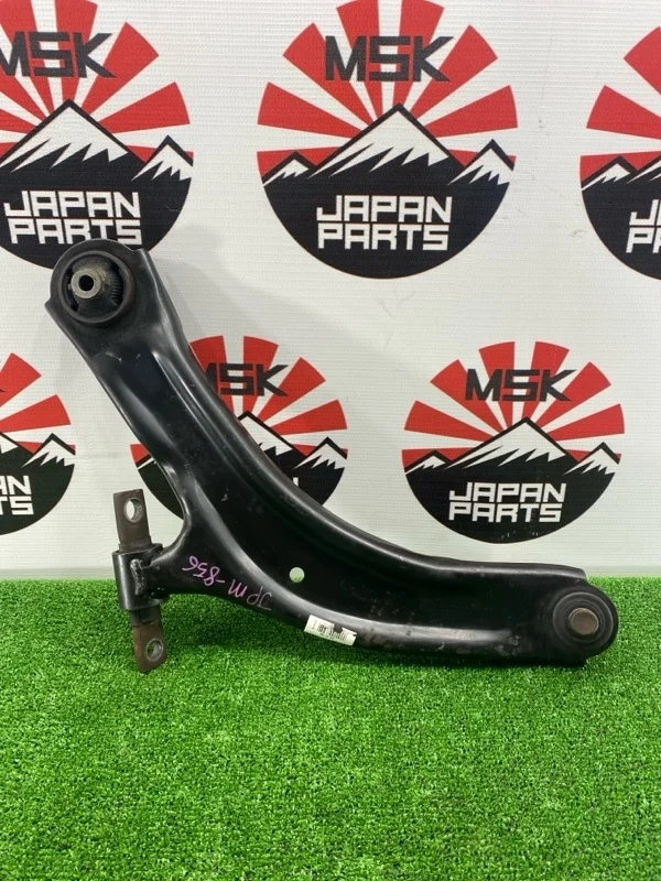 Рычаг нижний Nissan X-Trail 54501JG000 T31 2.0, передний левый