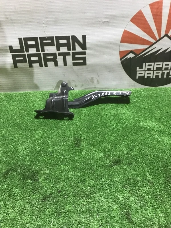 Петля капота Nissan X-Trail 65401JG000 T31