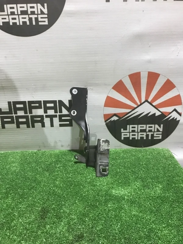 Петля капота Nissan X-Trail 65401JG000 T31 2, левая