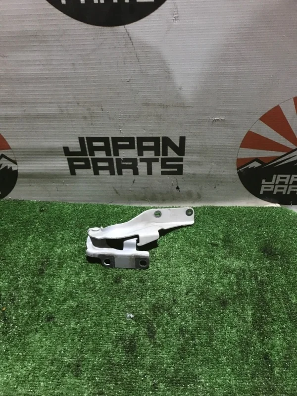 Петля капота Nissan Teana 65400JN00A J32 2.5, левая