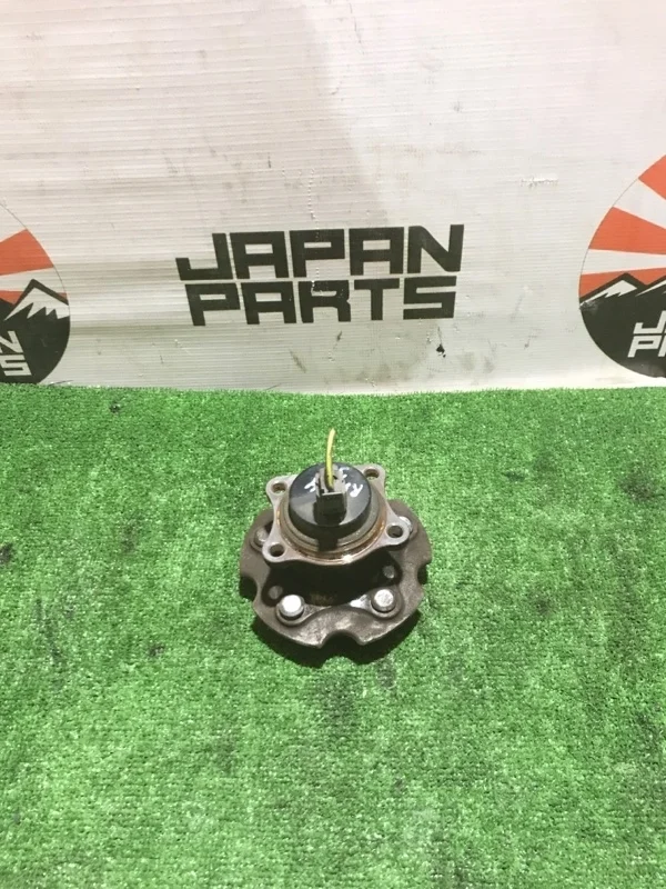 Ступица Toyota Rav4 4245042040 30, задняя