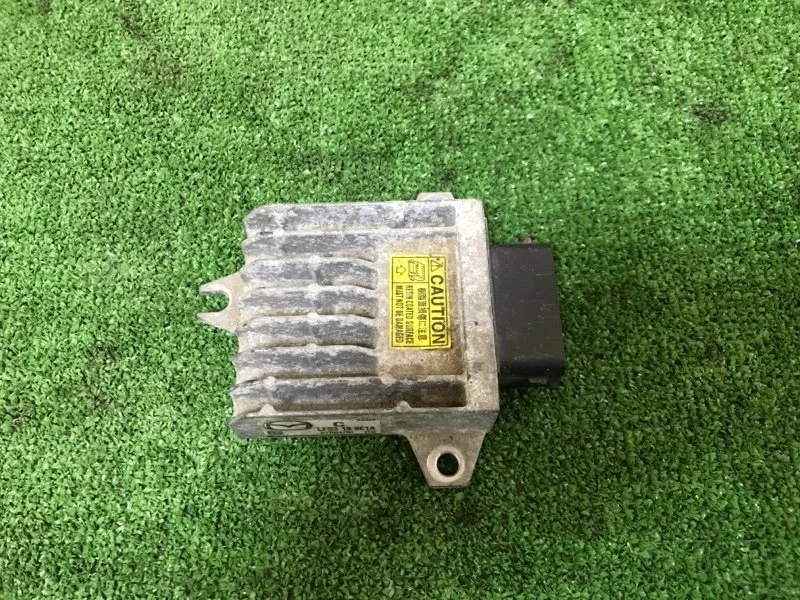 Блок управления АКПП Mazda 3 LFS3189E1A BL