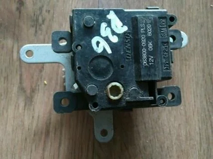 Б.у. сервопривод заслонки печки TOYOTA RAV4 ACA30 TOYOTA RAV4 ACA30