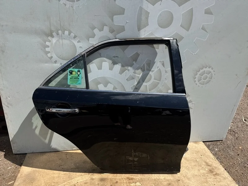 Дверь Toyota Camry 6700333200 50/55, задняя правая