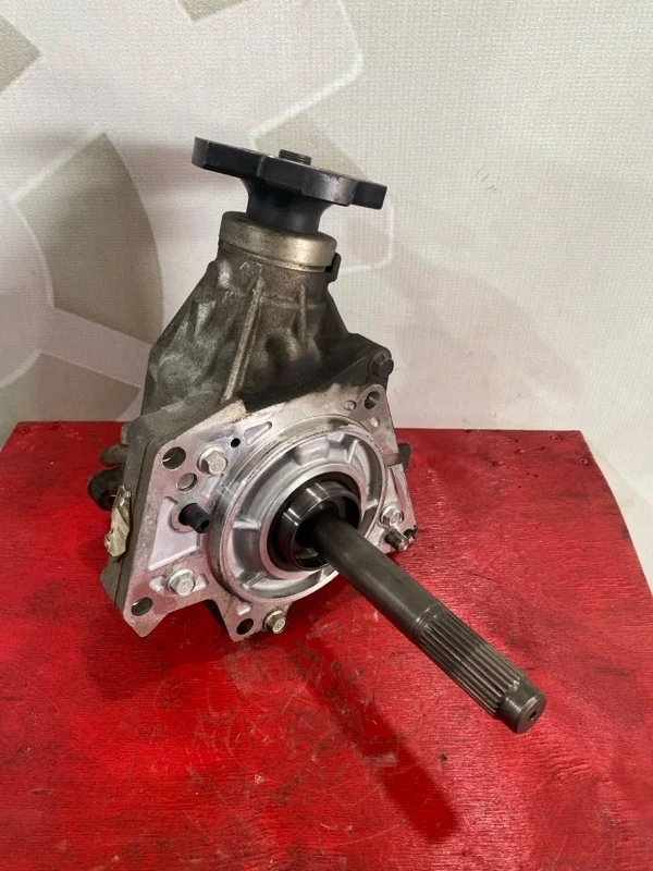 Раздатка Nissan X-Trail 33100EN10A T31 2.0