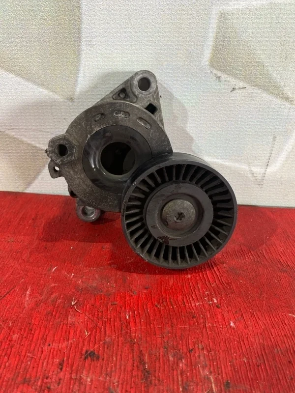 Ролик натяжной Mitsubishi Outlander 1345A031 XL 3.0