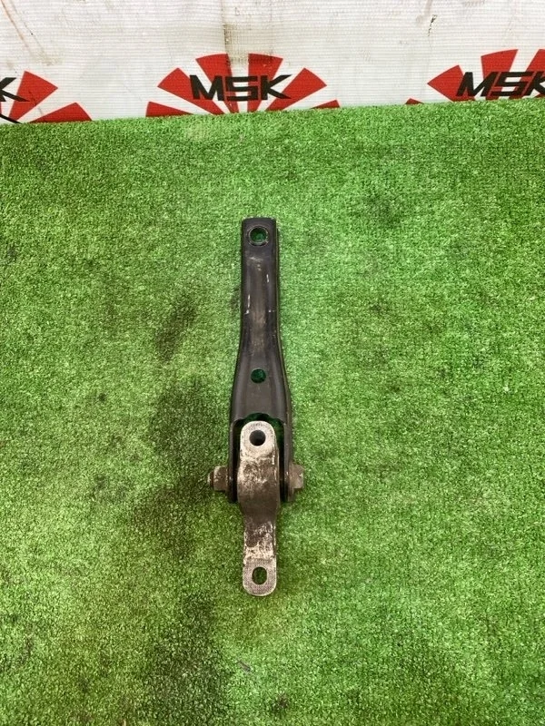 Опора двигателя Volkswagen Tiguan 2020 5Q0199855P 2 CZD, задняя