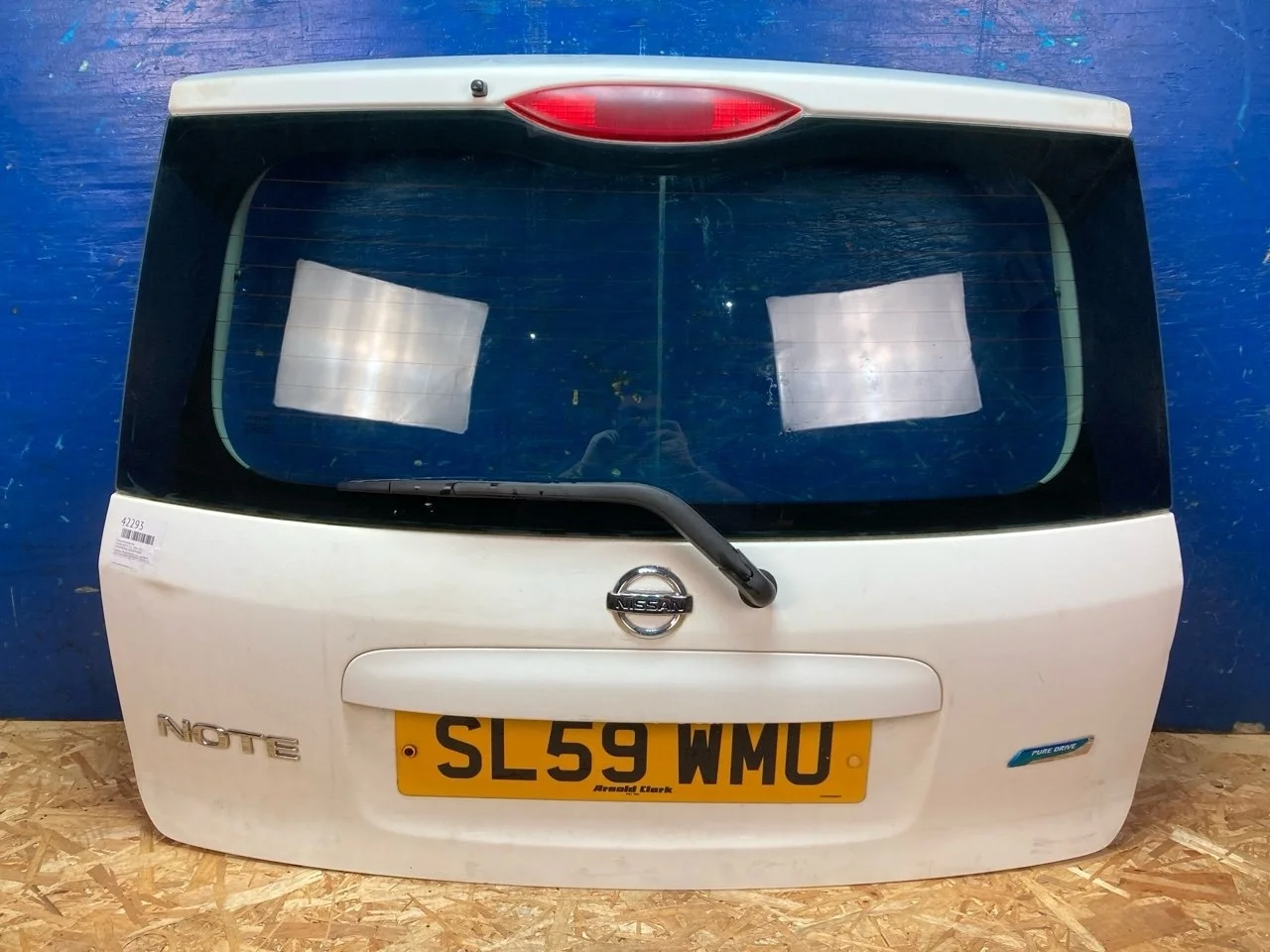 Крышка багажника Nissan Note E11 2005-2013 K01009U0MA