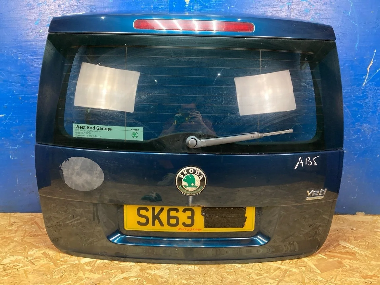 Крышка багажника Skoda Yeti 5L 2013 5L6827025D 1.6 CAYC