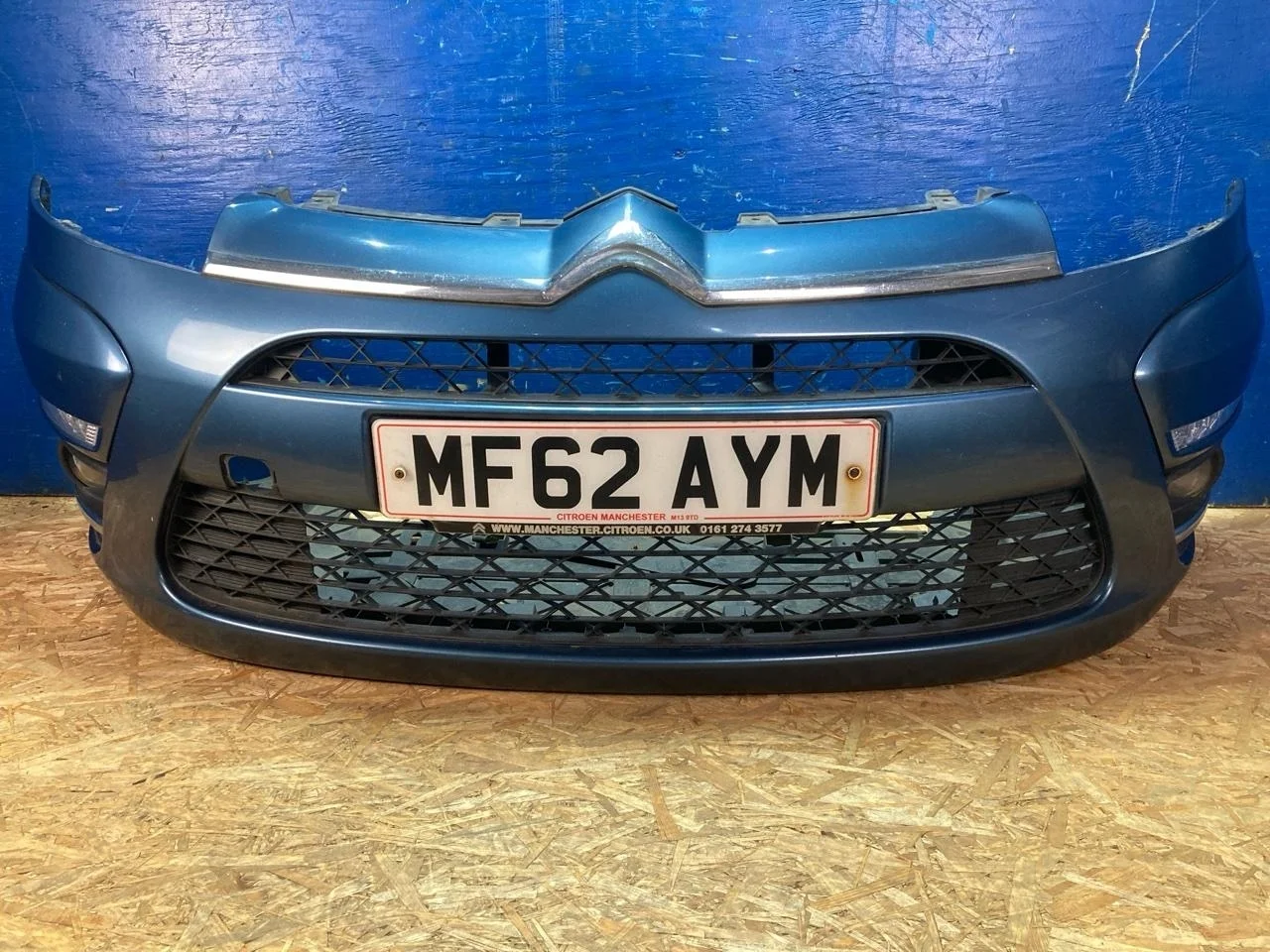Бампер Citroen C4 Picasso 2006-2014 9680402277, передний
