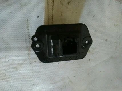 Б.у. резистор печки MAZDA CX7 ER8 MAZDA CX7 ER8