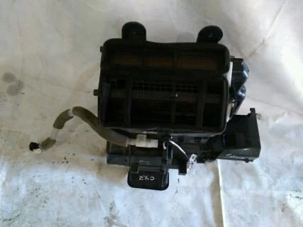 Б.у. испаритель кондиционера MAZDA CX7 ER8 MAZDA CX7 ER8