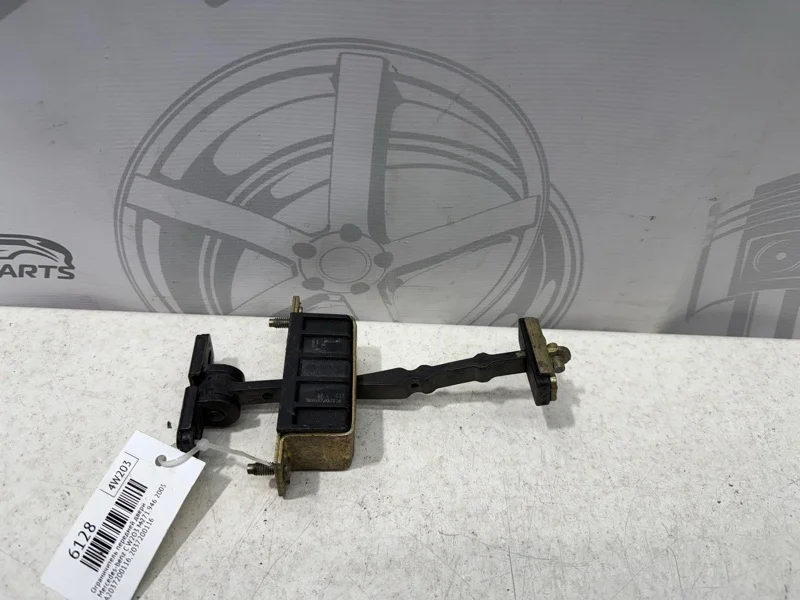 Ограничитель передней двери Mercedes-benz 2005 W203