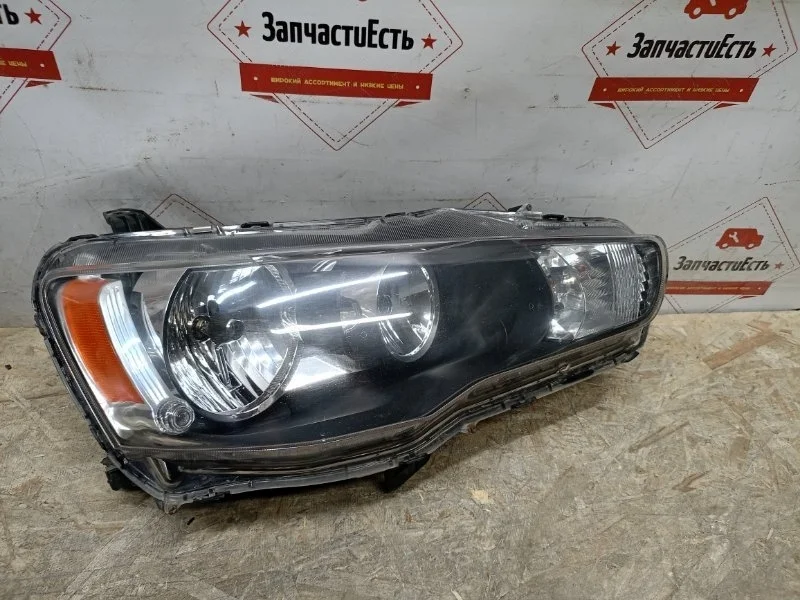 Фара правая Mitsubishi Lancer 10 8301C338