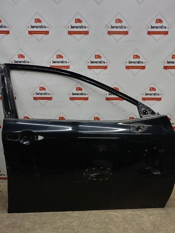 Дверь передняя правая Toyota Camry 2017-2024 6700106290 V70