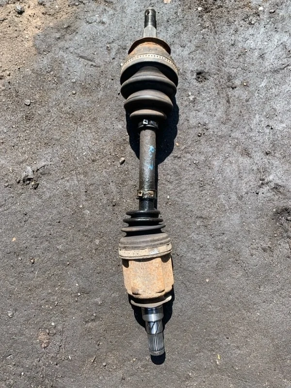 Полуось передняя левая (приводной вал, шрус) Nissan Pathfinder (R51M) 2004-2013 2010