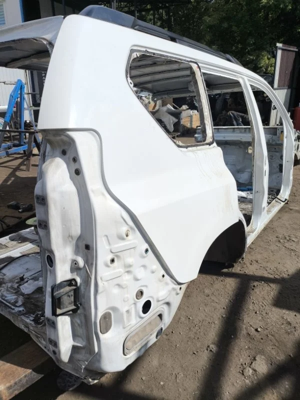 Крыло заднее правое Toyota Land Cruiser Prado 150 (2009-2023) 2013 6016160B70 ВНЕДОРОЖНИК 3.0 D 1KDFTV