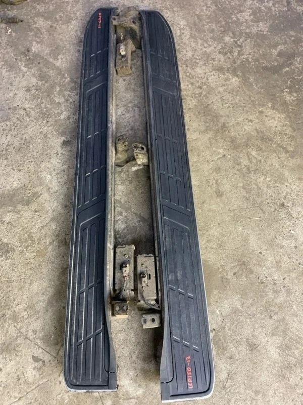 Подножка Toyota Land Cruiser Prado 150 (2009-2023) 2013 Внедорожник