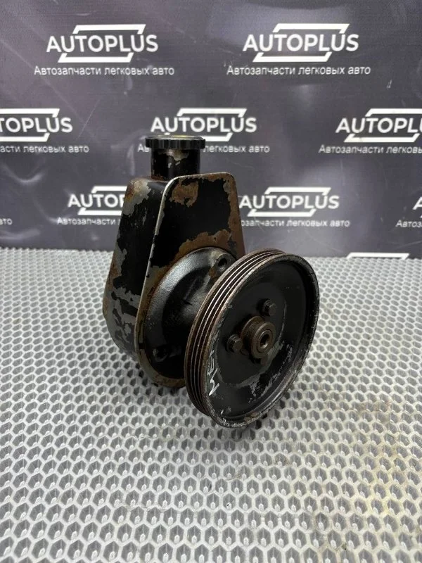 Насос гур Renault Megane 2000 7700840724 ХЭТЧБЕК 1