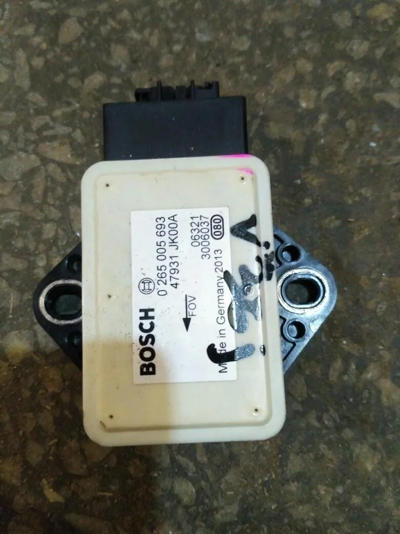 Б.у. датчик курсовой устойчивости NISSAN SKYLINE V36 NISSAN SKYLINE V36