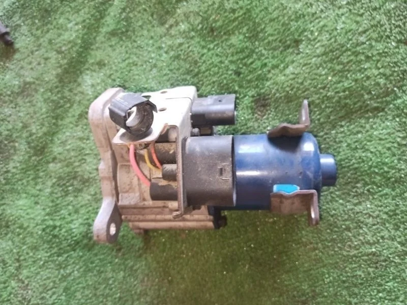 Мотор раздаточной коробки Porsche Cayenne 2006 955