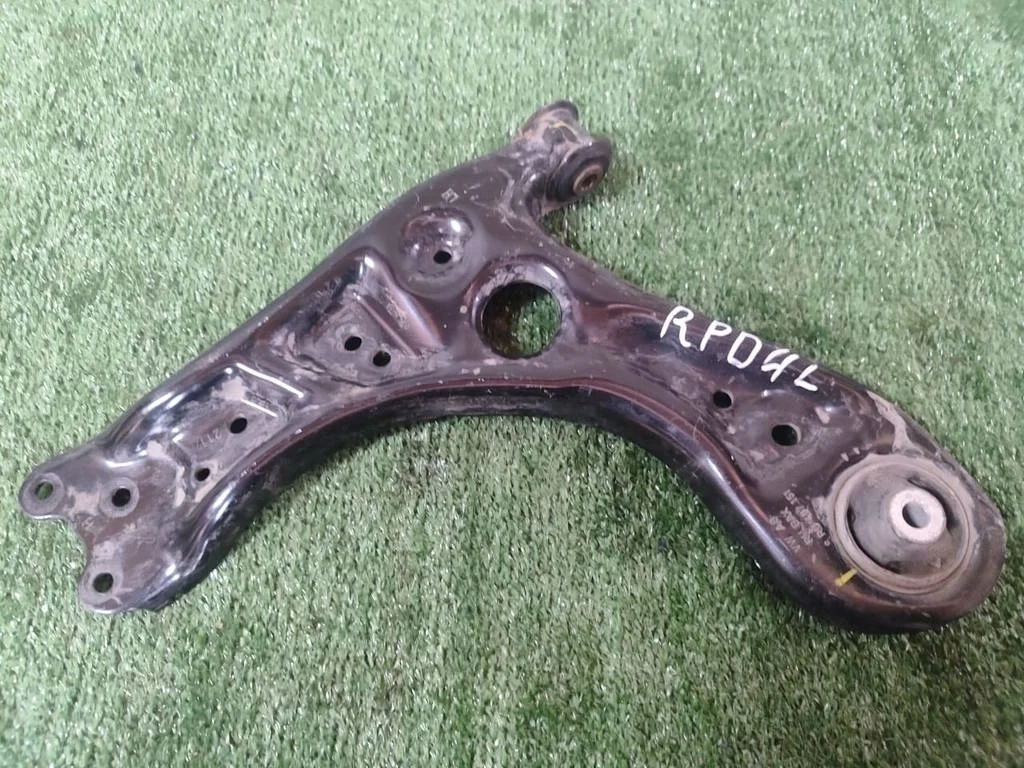 Б.у. рычаг SKODA RAPID SKODA RAPID