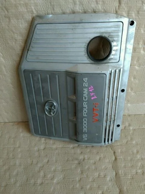 Б.у. крышка двигателя декоративная LEXUS RX300 MCU15 LEXUS RX300 MCU15