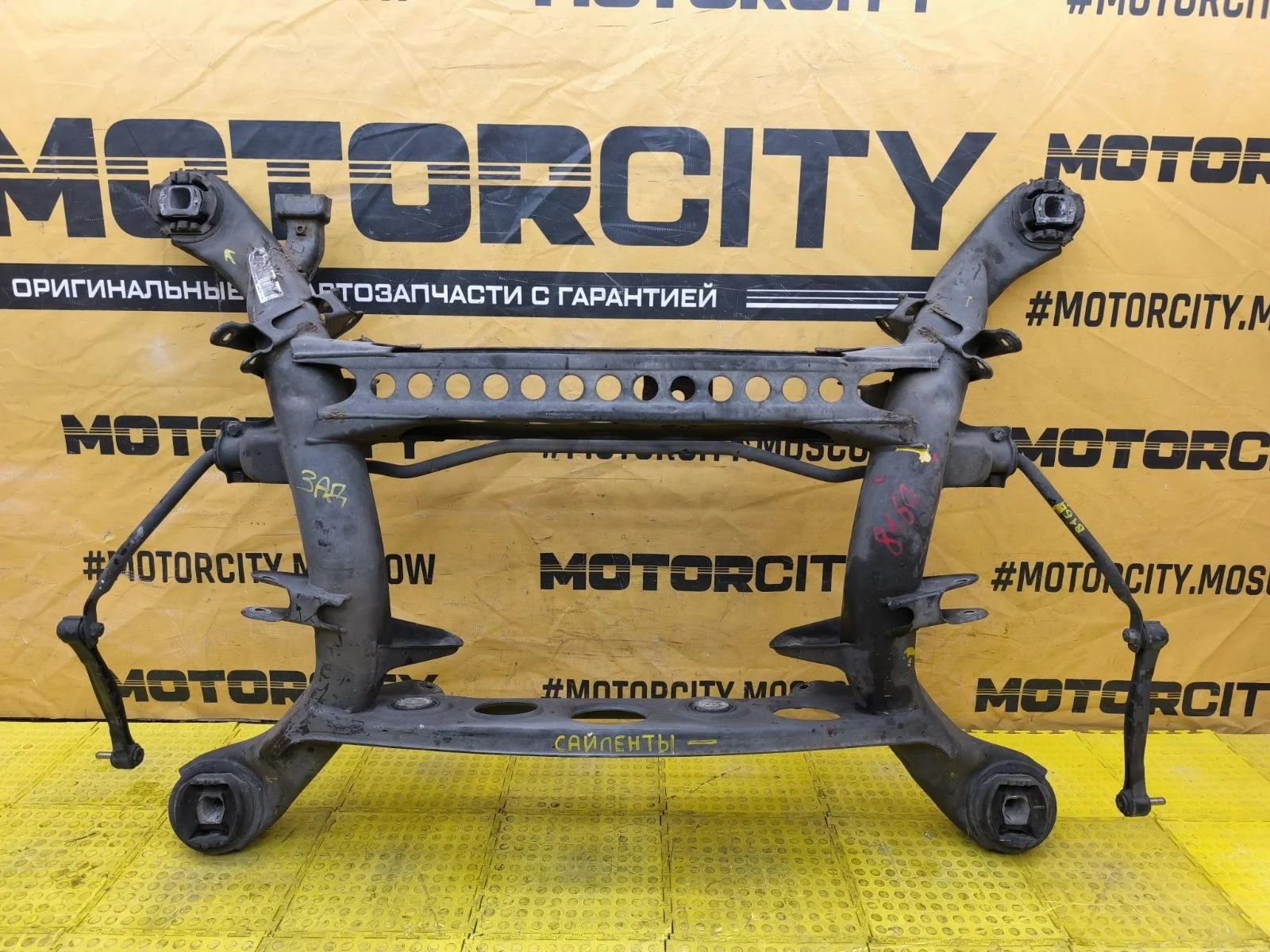 Подрамник Mercedes-Benz -Class 1996 W140