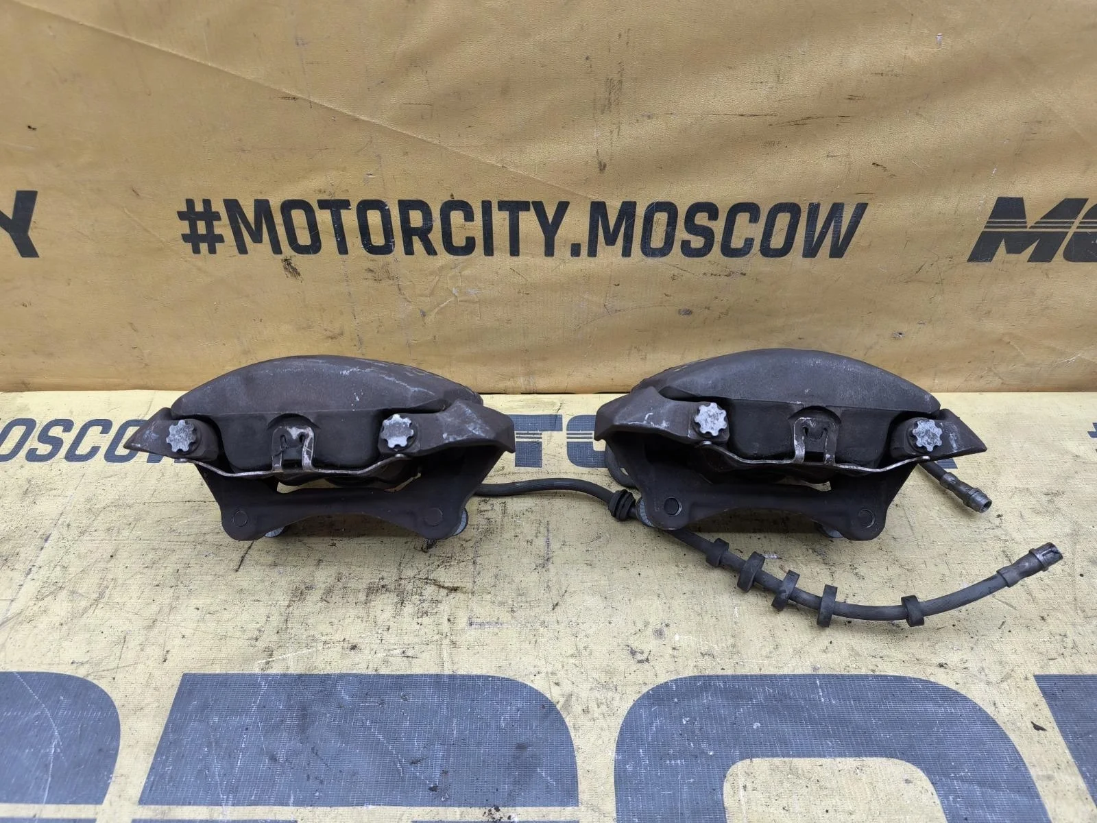 Суппорта AUDI A5 2011