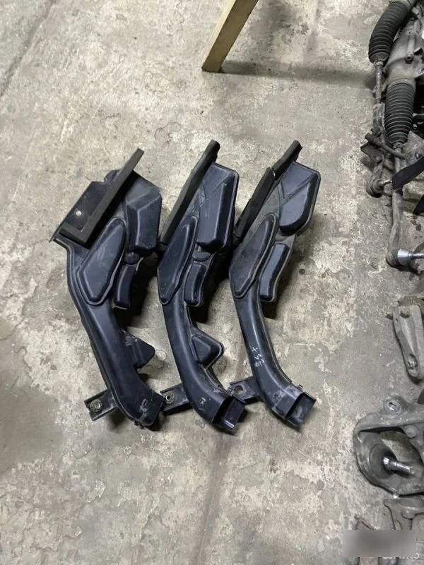 Воздухозаборник Nissan X-Trail T32