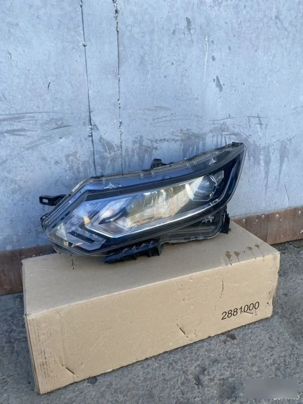 Фара Nissan Qashqai J11(рест)