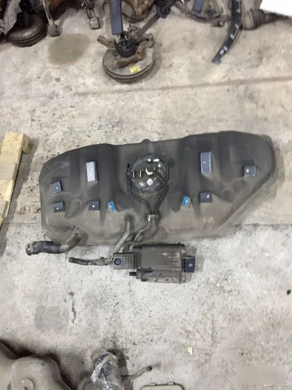 Бензобак Hyundai Solaris 2