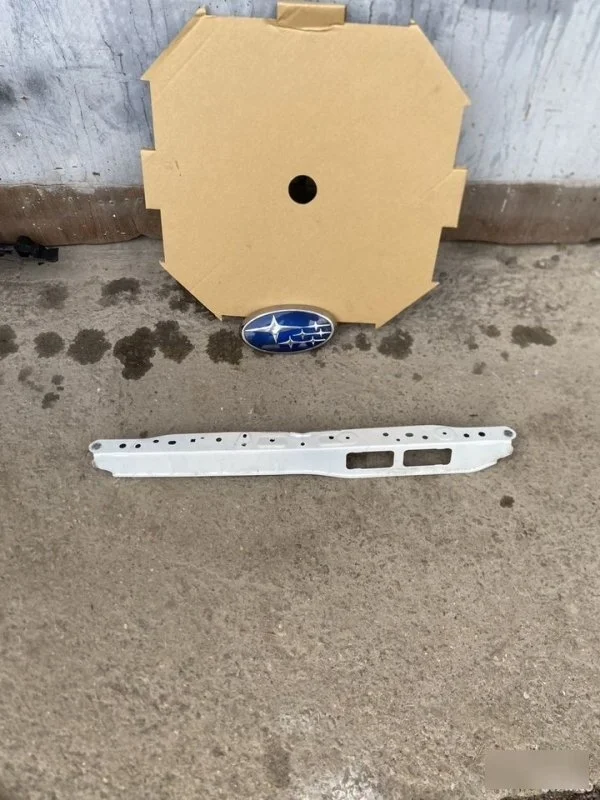 Замковая панель Subaru Forester 5