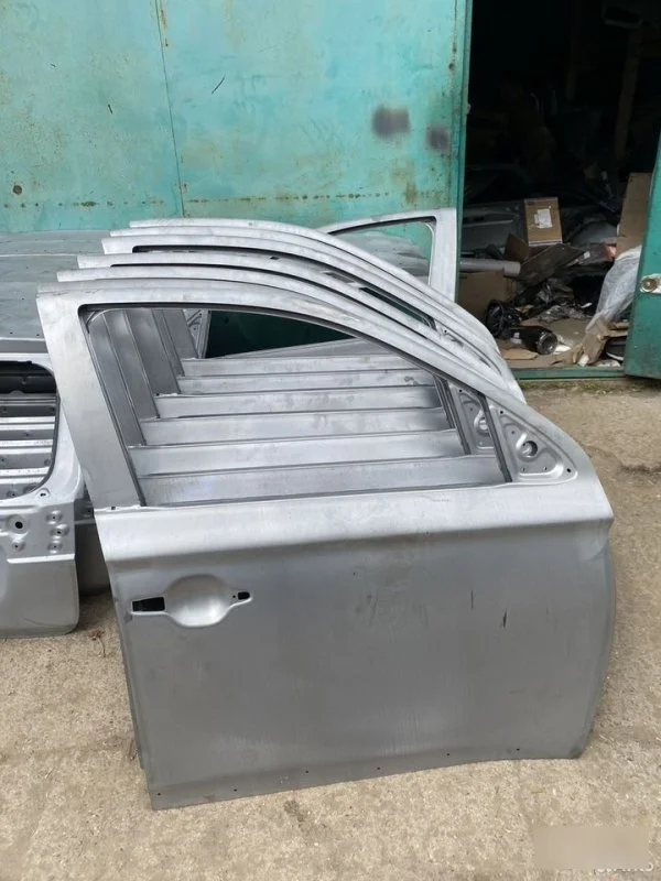 Дверь Mitsubishi Outlander 3 GF