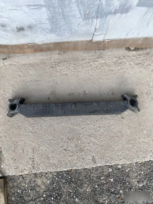 Абсорбер бампера Subaru Forester 5